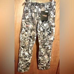 Sitka Equinox pants size 30 Elevated II pattern